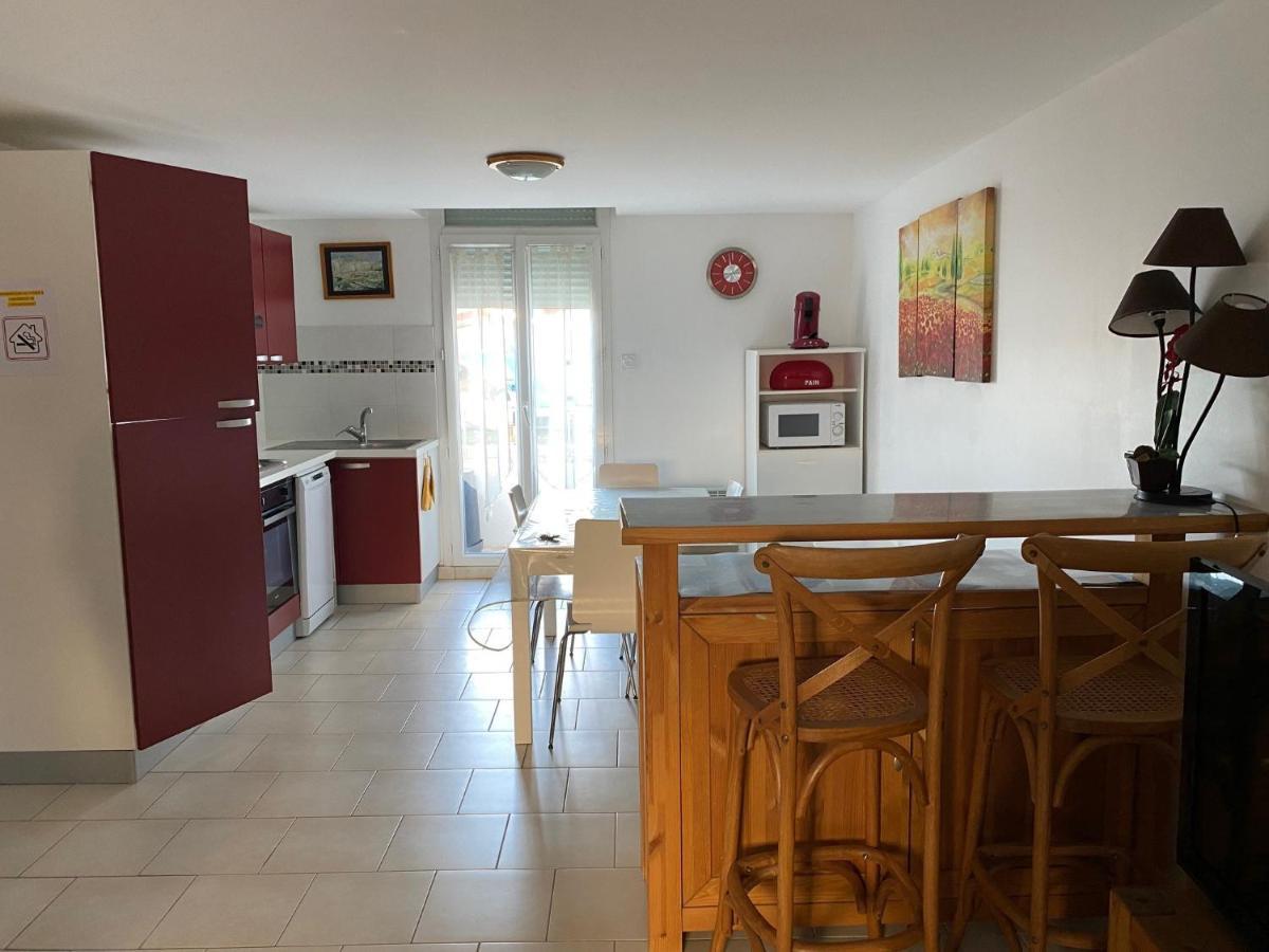Villa Magali - Appartement Climatise T3 Duplex - Grau-Du-Roi - Hypercentre 20 M De La Plage ル・グロー・デュ・ロワ エクステリア 写真